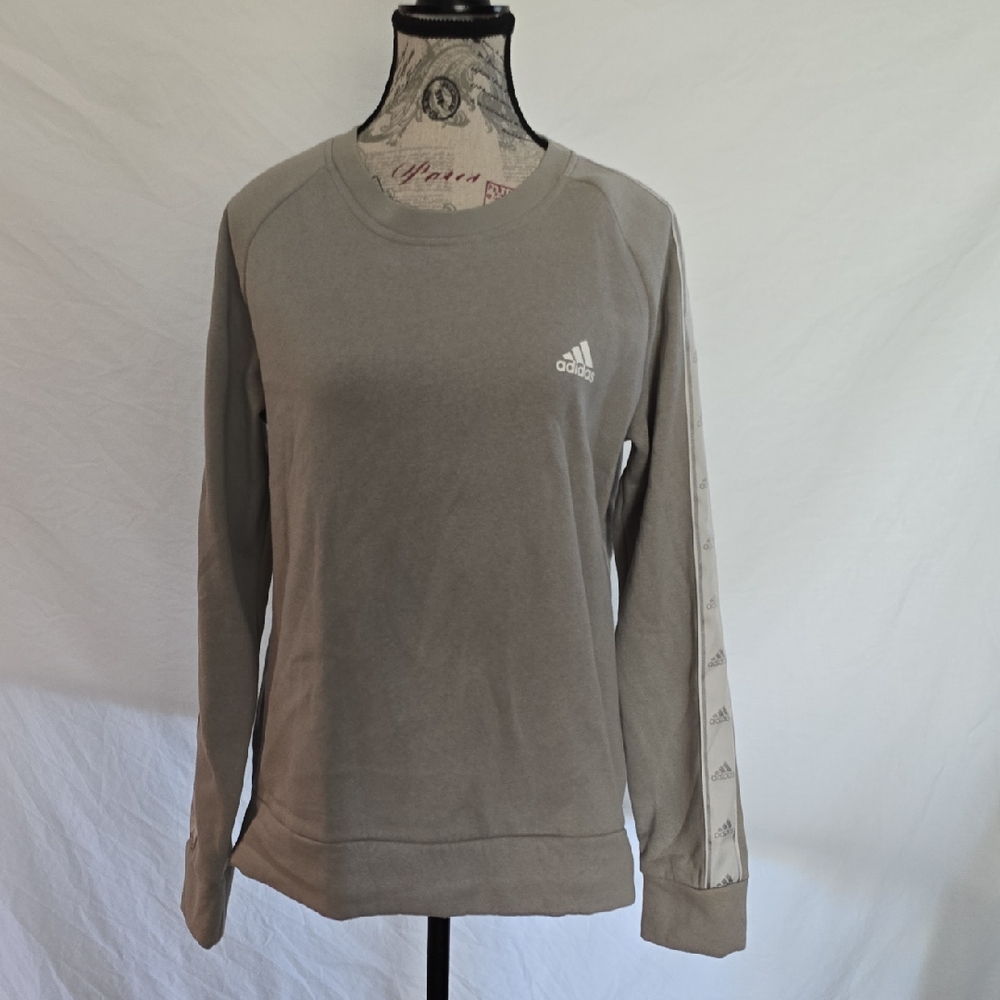 Adidas Women's Light Gray Crew Neck Sweater